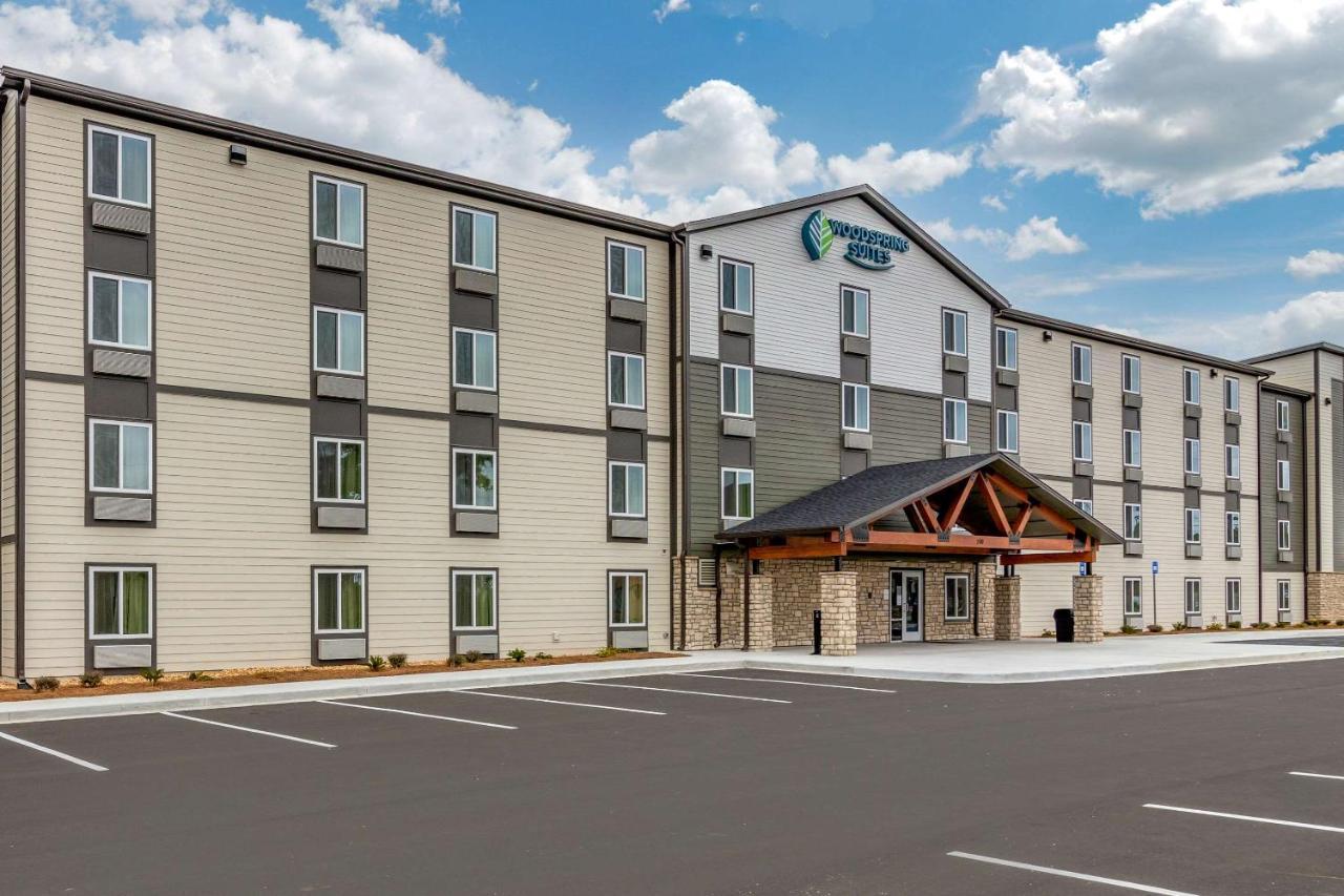 Woodspring Suites Brunswick Eksteriør bilde