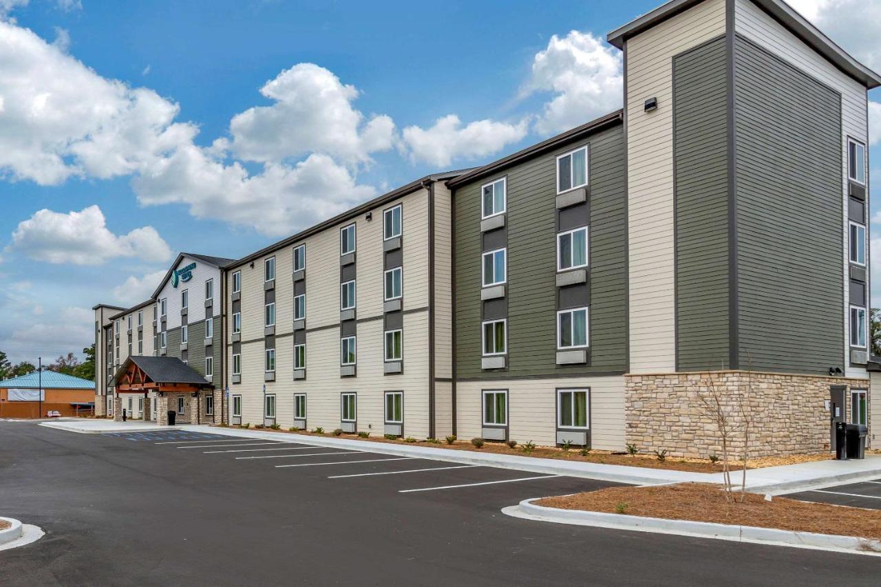 Woodspring Suites Brunswick Eksteriør bilde